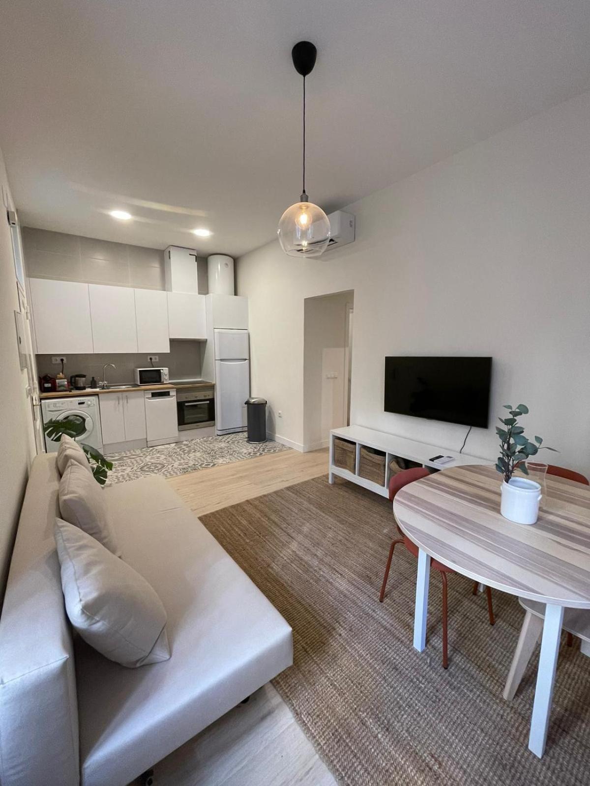 Bajo Duplex 7Pax A 5 Min De Gran Via-Malasana Madrid Eksteriør billede